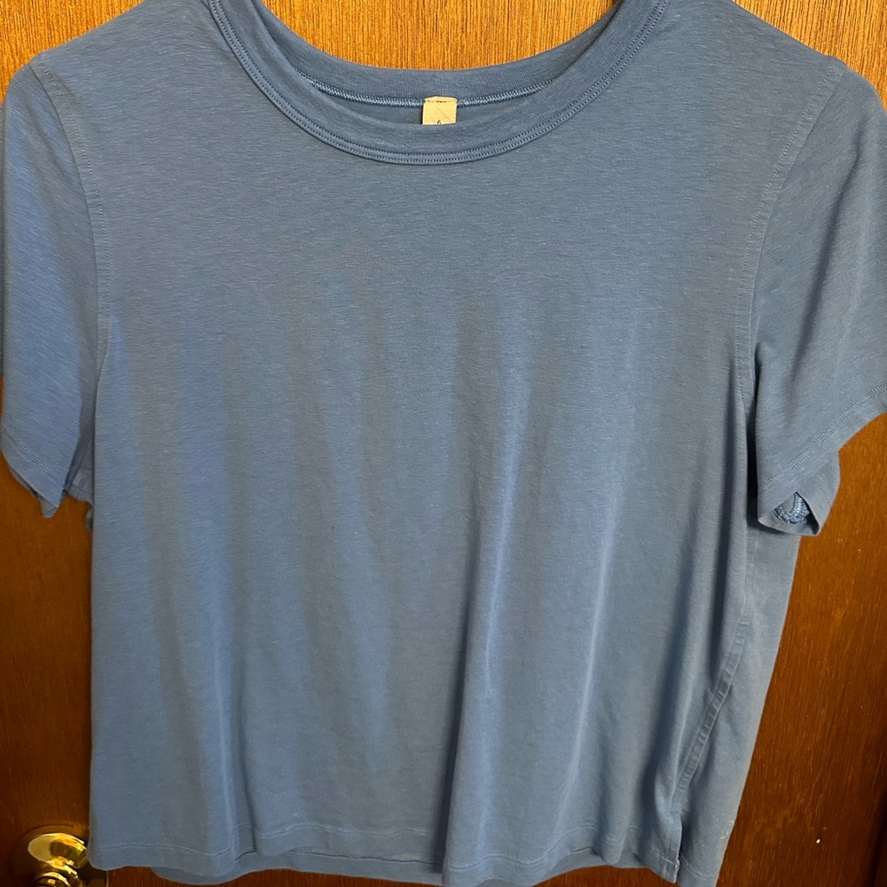 Lululemon shirt